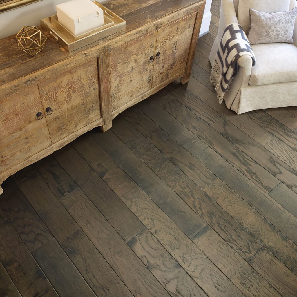 Hardwood Over the Holidays | Barrett Floors